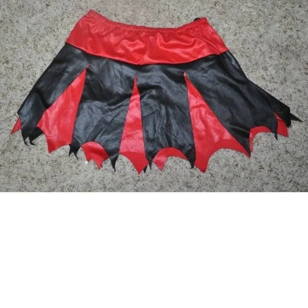 Cheerleader Vampire Varsity Halloween Costume 8/10 Top, Skirt, PomPom 5 Pc Girls